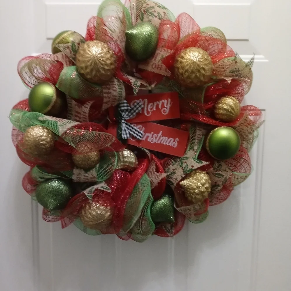 Handmade 14 inch Christmas wreath